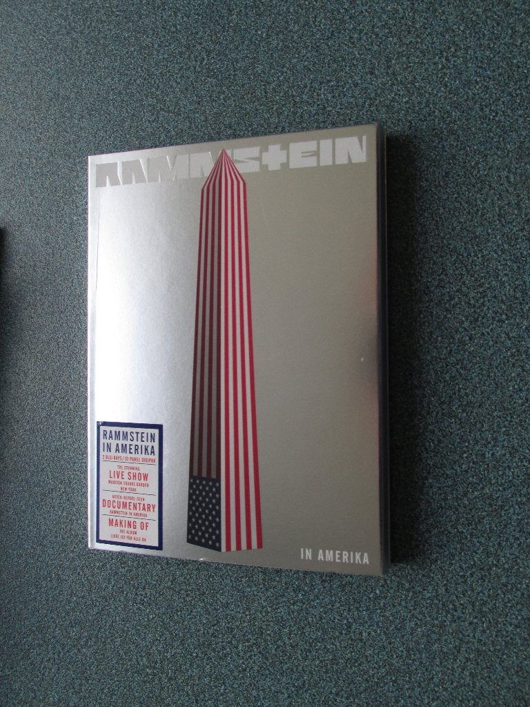 Rammstein in Amerika: 2-discs Blu-Ray 10 Panel DigiPack, Muziek en Concerten, Gebruikt, Vanaf 16 jaar, Concert