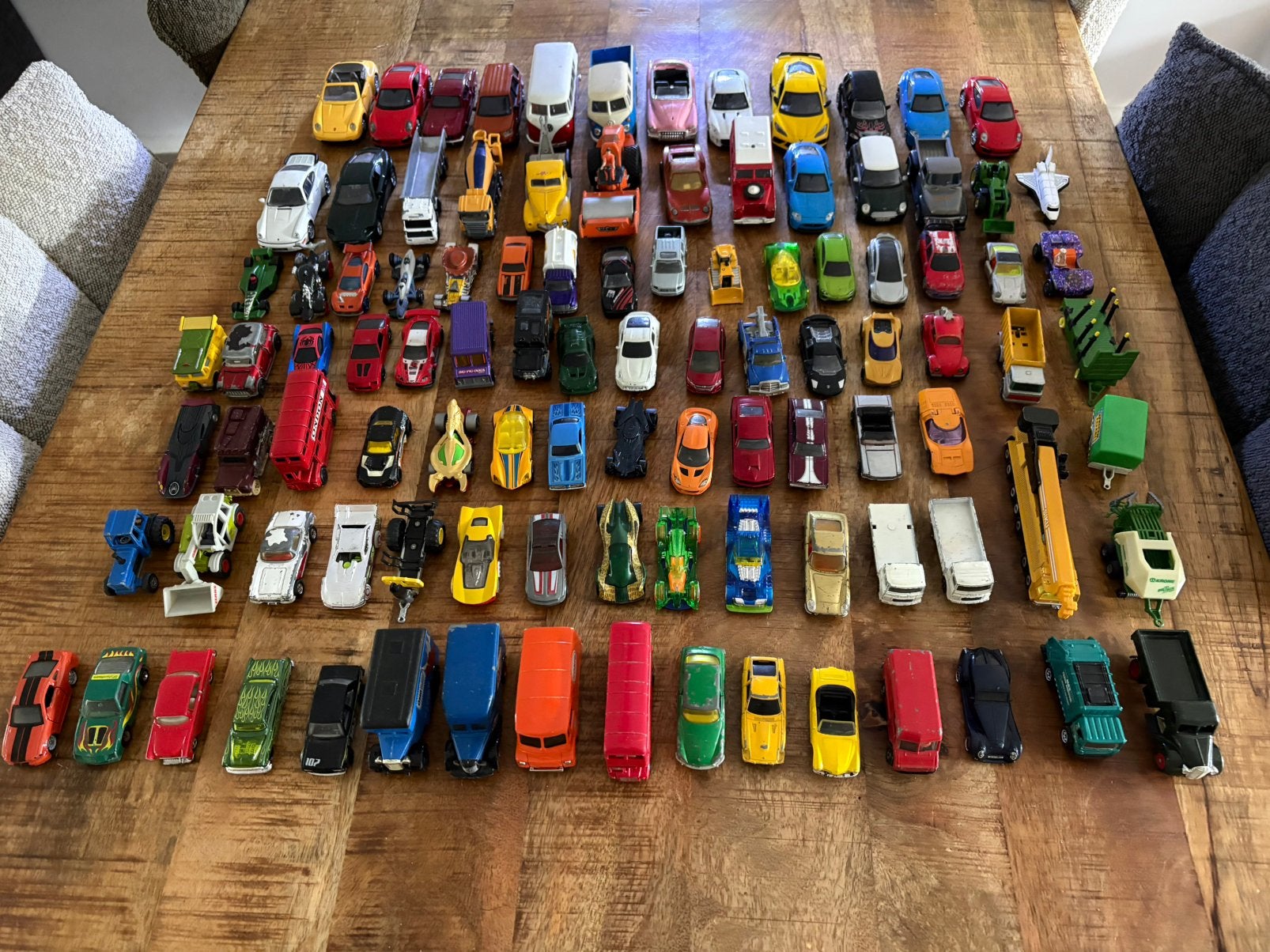 Metalen oude speelgoed autos 100 stuks, Ophalen of Verzenden, Gebruikt