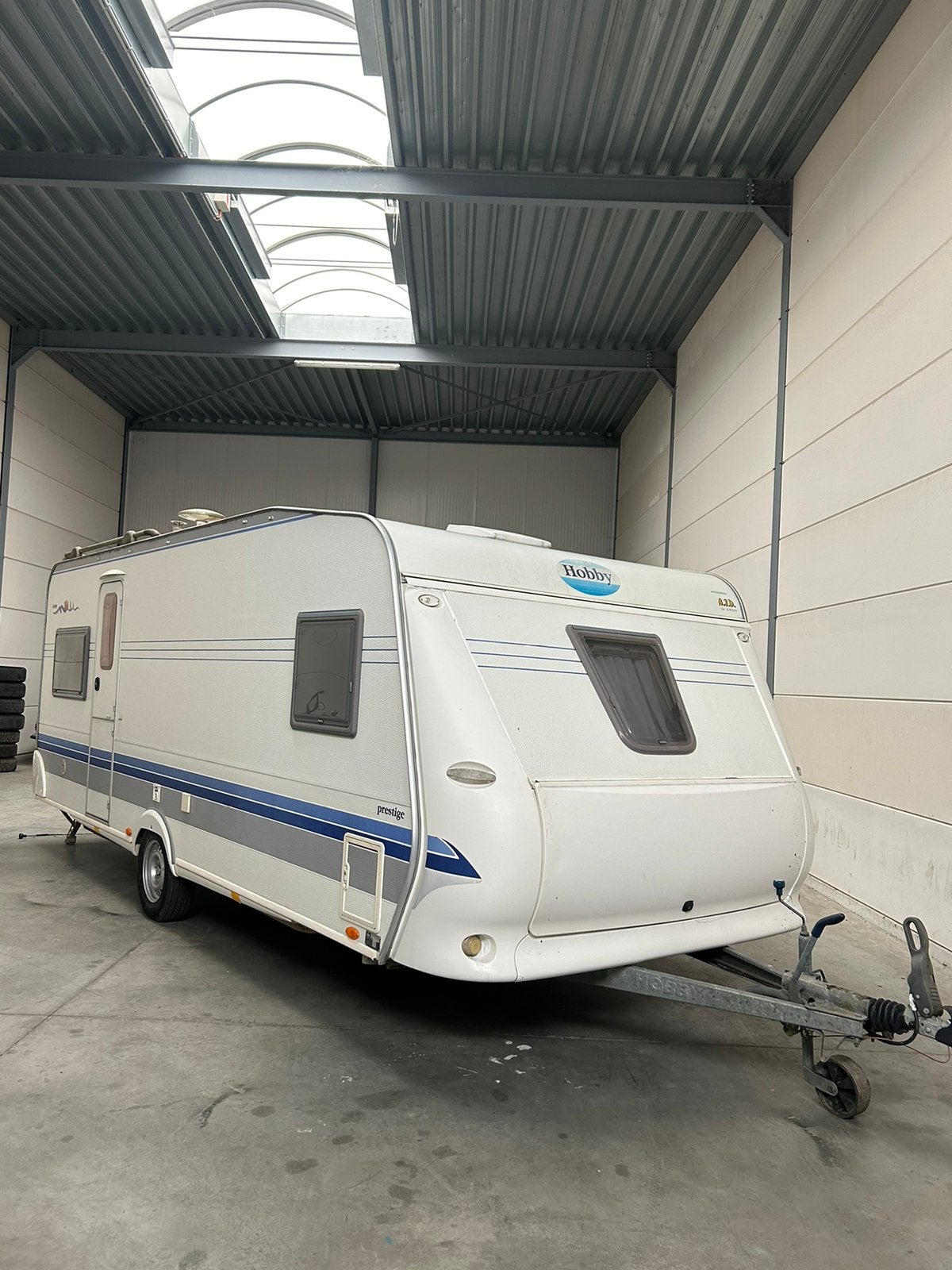 Caravan hobby, Omvormbare zithoek, Rondzit, Hobby, Particulier
