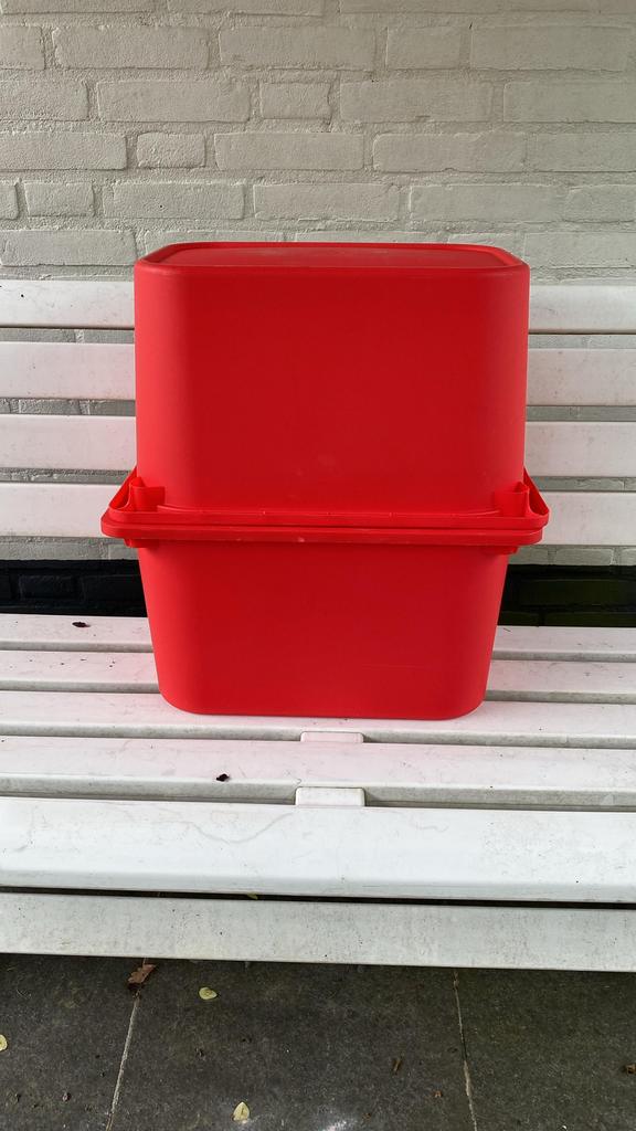 Twee diepe Ikea Trofast bakken, rood, Ophalen, Kunststof, Gebruikt, Mand