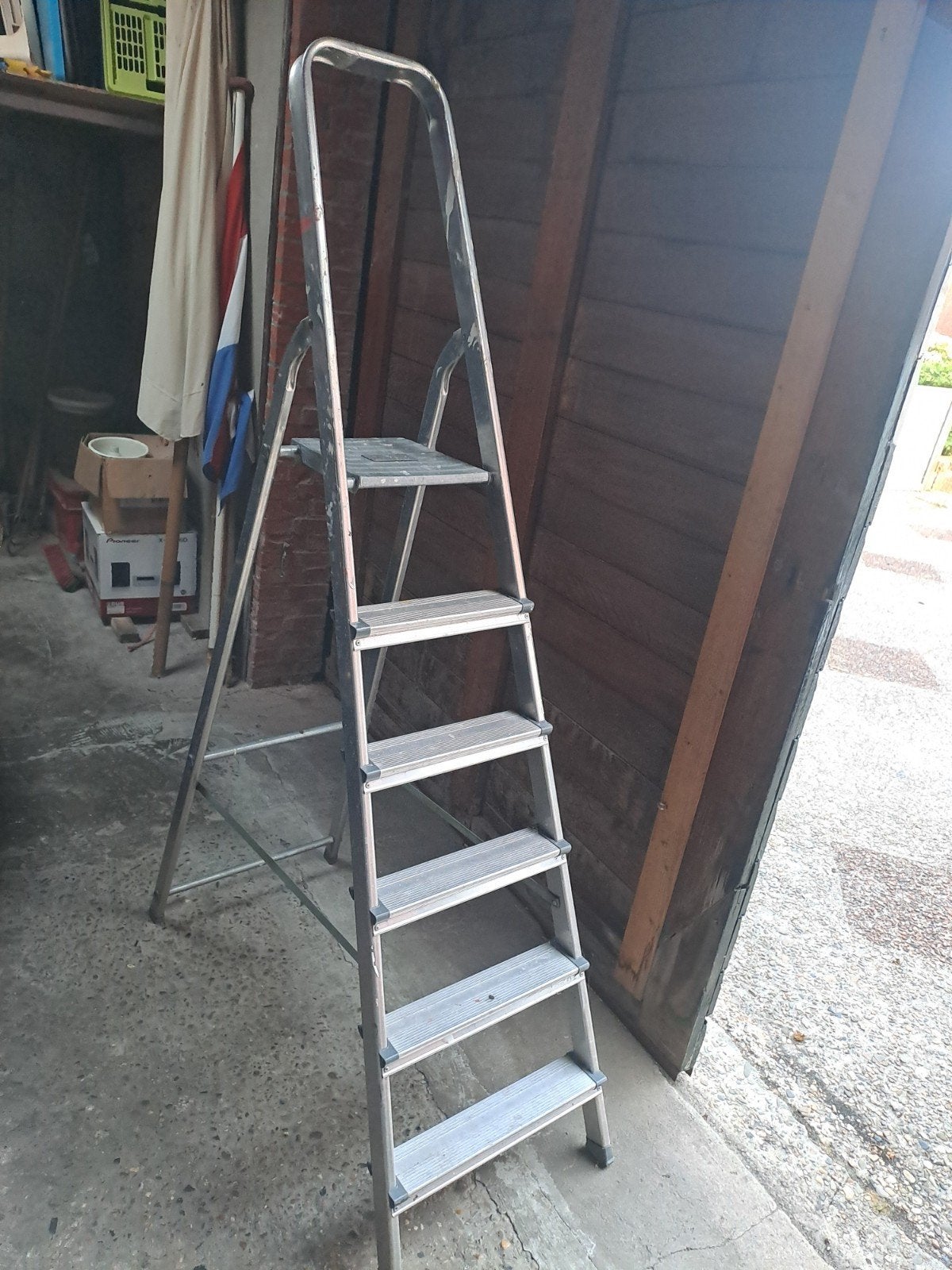 aluminium huishoudtrap, Doe-het-zelf en Verbouw, Ladders en Trappen, Ophalen, Trap, Minder dan 2 meter