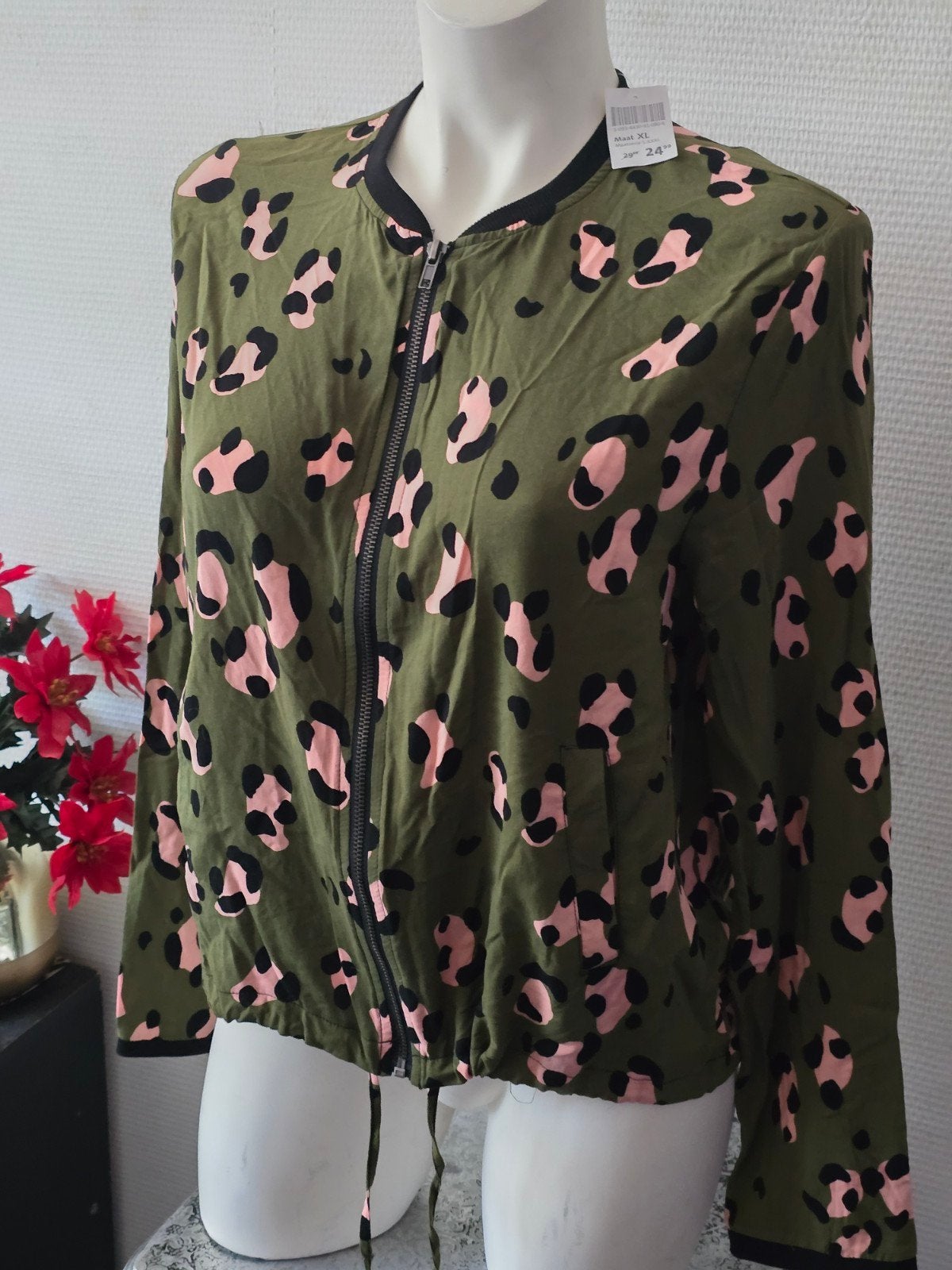 Jazlyn Bomberjack met Luipaardprint - Maat XL, Kleding | Dames, Jazlyn, Maat 46/48 (XL) of groter, Nieuw, Ophalen of Verzenden