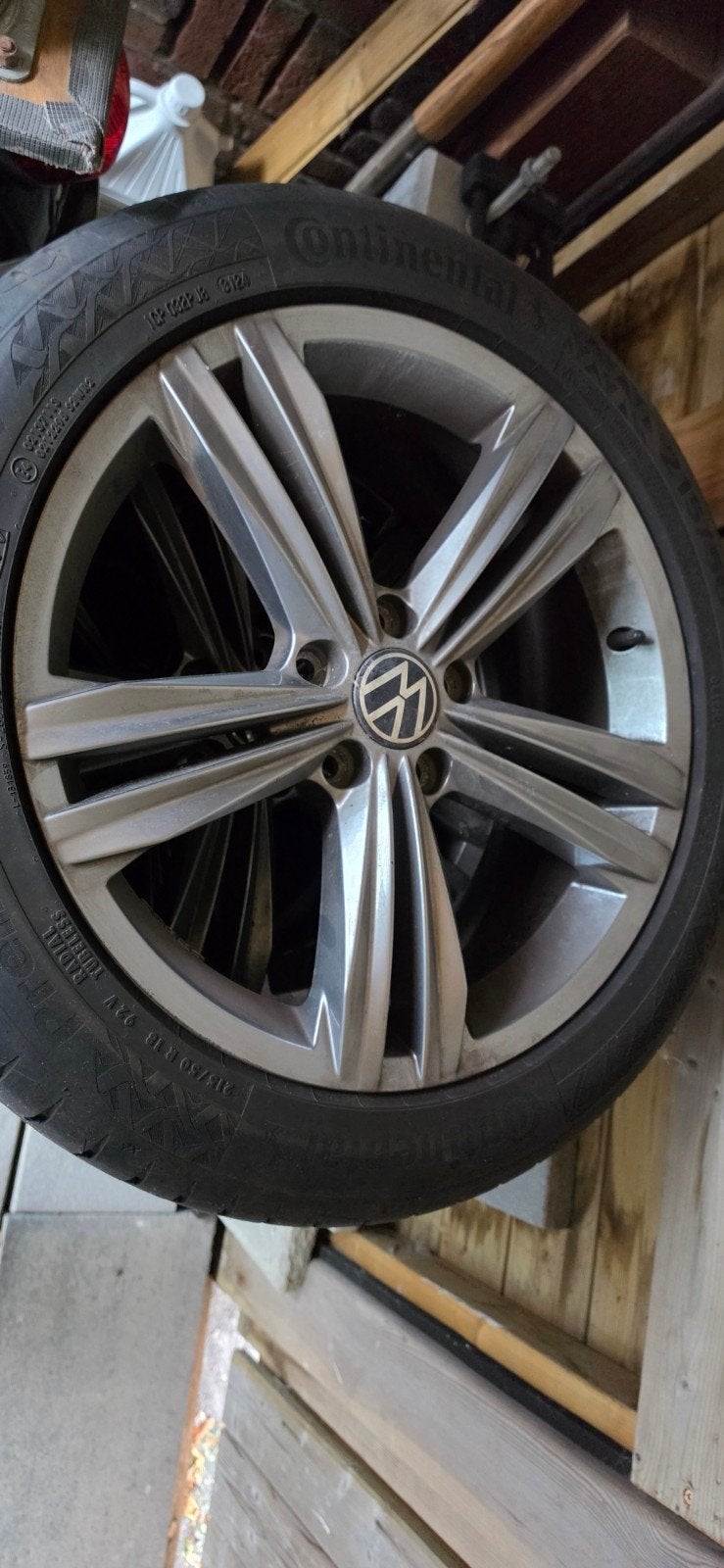 Originele 18 inch VW R-Line velgen - T-Roc, Auto-onderdelen, Ophalen, 18 inch, Banden en Velgen, Zomerbanden