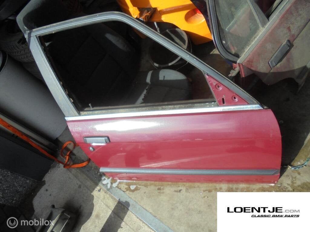 Deur BMW e30 sedan touring rechts voor 325i 320i 318i etc, Gebruikt, Deur, Ophalen of Verzenden, BMW