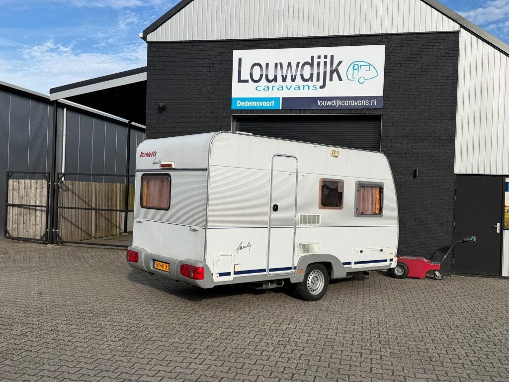 DETHLEFFS Family 420 T ’99 (4 pers. 780 kg), Caravans en Kamperen, Vast bed, Bedrijf, Treinzit, 750 - 1000 kg