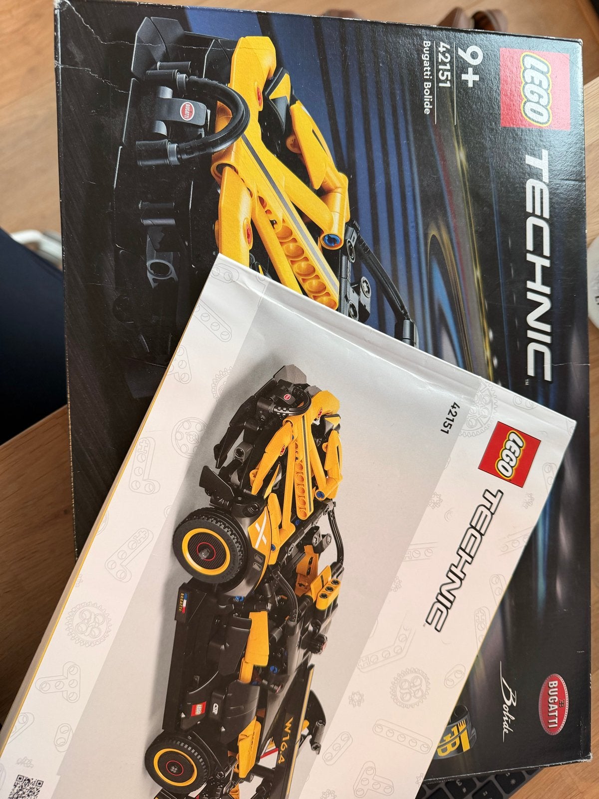 Lego Technic Bugatti Bolide 42151 - Zo goed als nieuw, Ophalen of Verzenden, Zo goed als nieuw