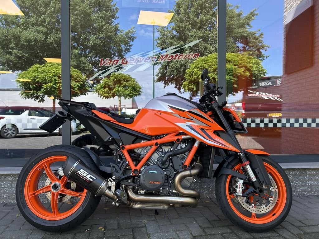 KTM 1290 SUPER DUKE R 2023, Bedrijf, Naked bike