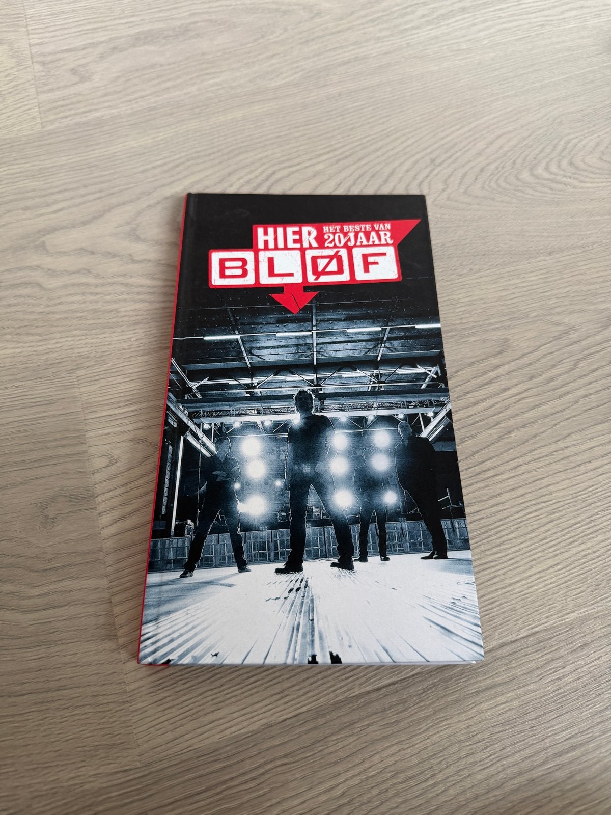 BLØF - Hier Het Beste Van 20 Jaar (3CD + DVD Boxset), Boxset, Ophalen of Verzenden, Zo goed als nieuw, Inclusief boekje