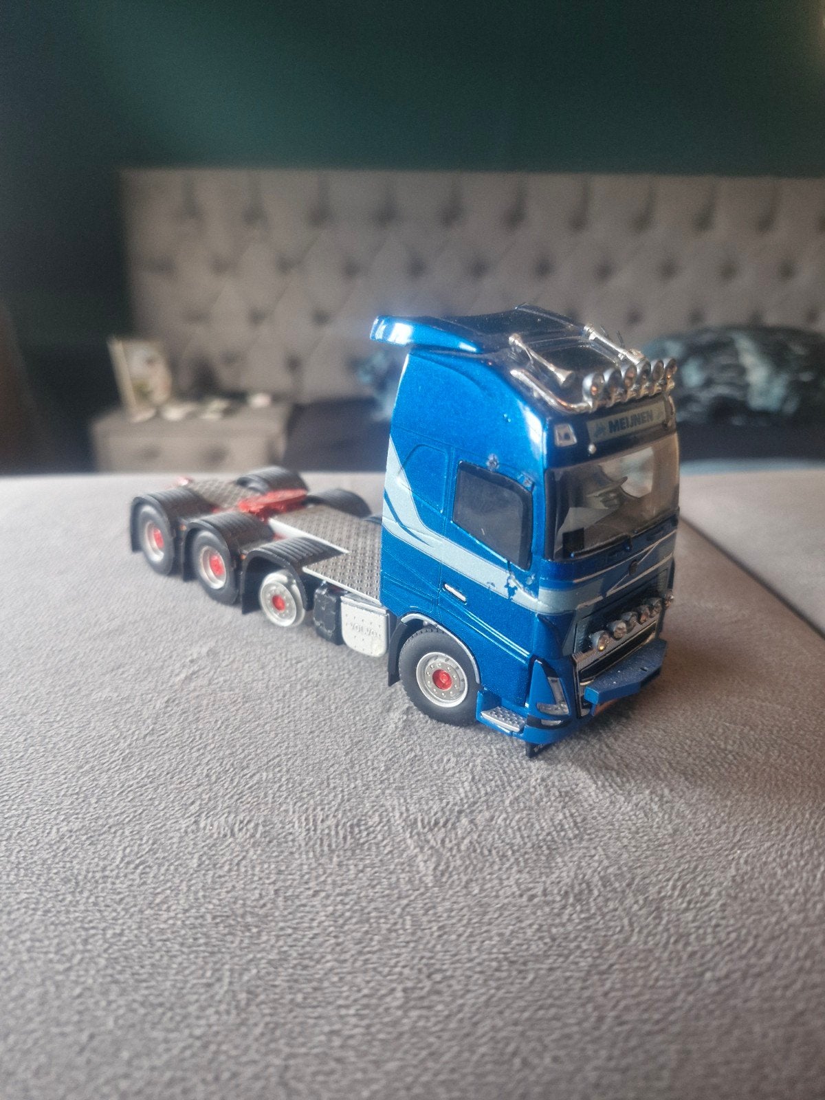 dikke volvo 4 asser, Ophalen of Verzenden, Zo goed als nieuw, Bus of Vrachtwagen, Wsi