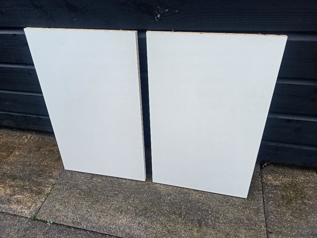 2 Ikea Utrusta legplanken 60 x 37 cm ZGAN wit, Ophalen, Wit, 50 tot 100 cm, Zo goed als nieuw