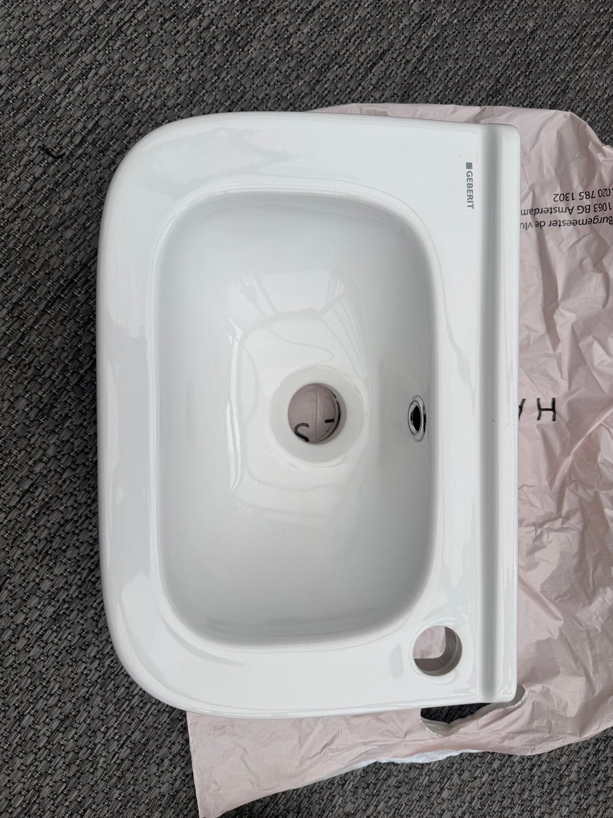 Geberit wastafel met Grohe kraan en toebehoren, Ophalen, Nieuw, Chroom, Wastafel