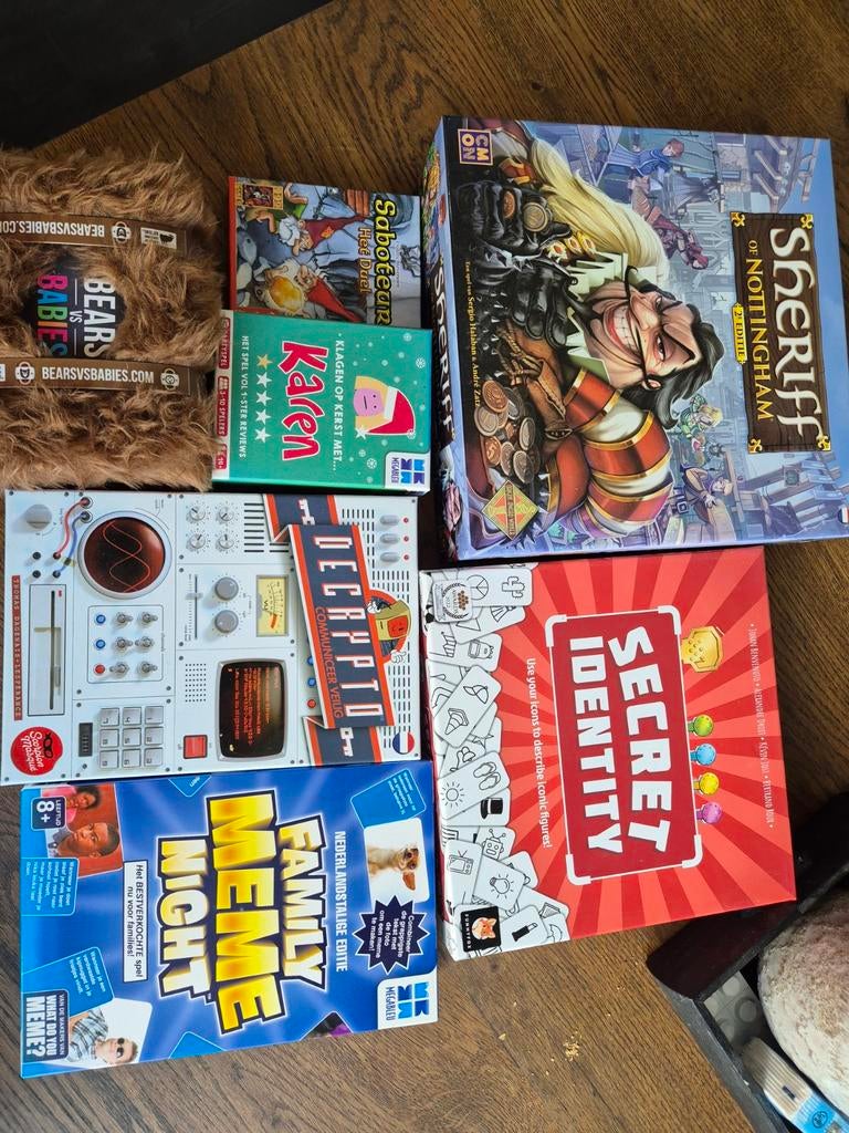 Bordspellen, Vijf spelers of meer, Ophalen, Gebruikt