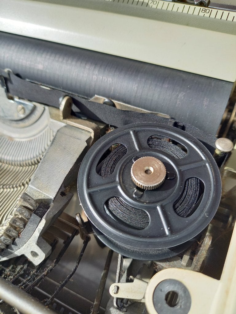 Olivetti Mercedes 2000 typmachine, Diversen, Typemachines, Ophalen of Verzenden, Gebruikt