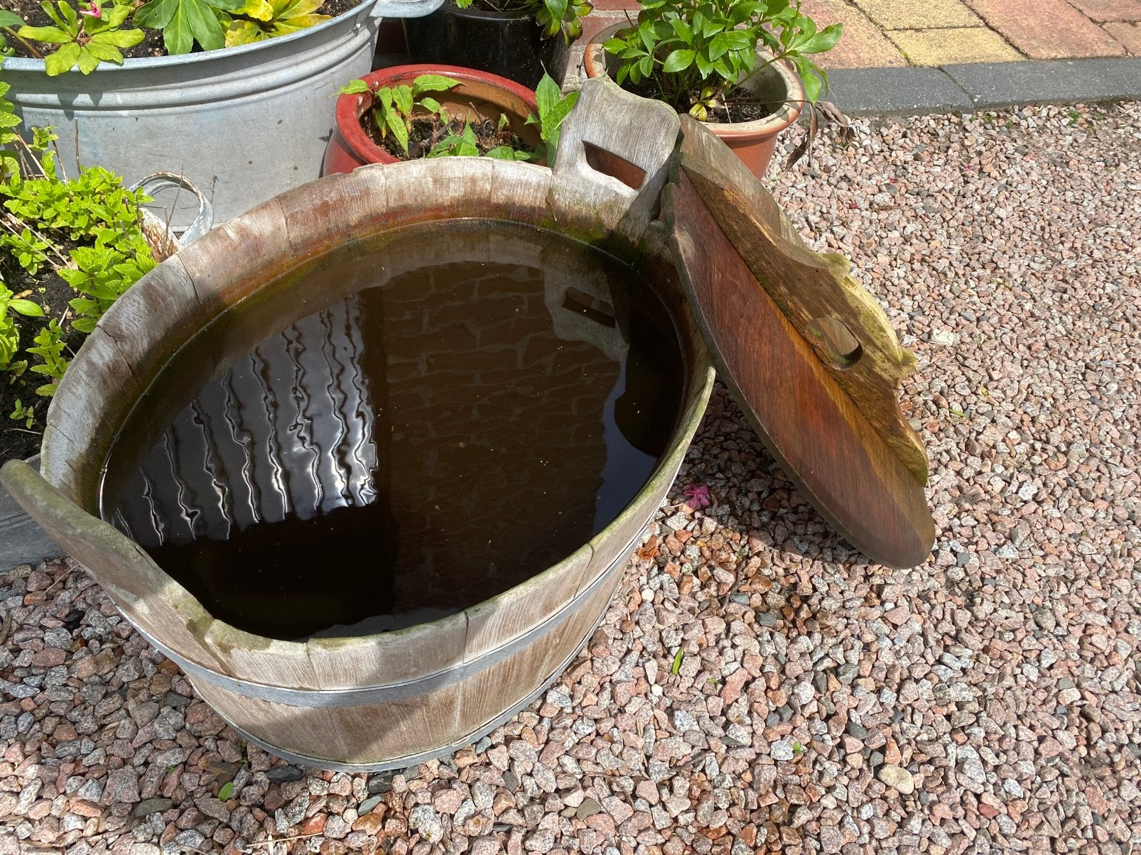 Oude houten kuip met deksel - Landelijke/brocante sfeer, Ophalen