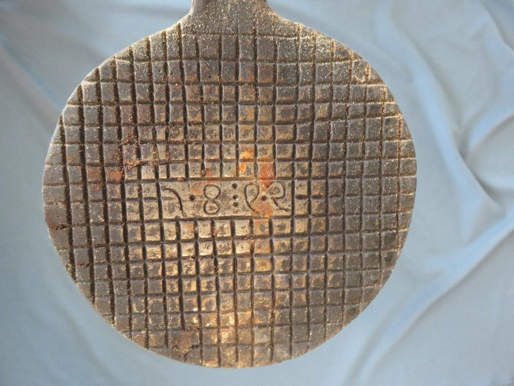 Groot wafelijzer in smeedijzer met initialen - 1865, Ophalen of Verzenden