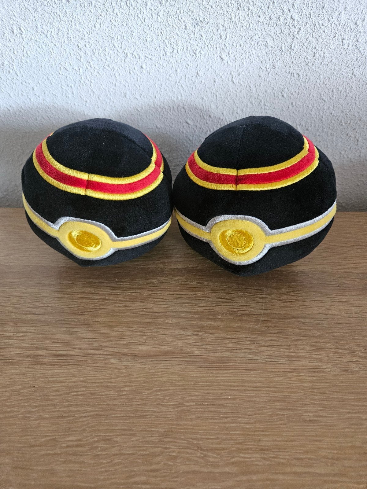 2 x Pokemon luxury ball bal ZGAN, Ophalen of Verzenden, Zo goed als nieuw, Overige typen