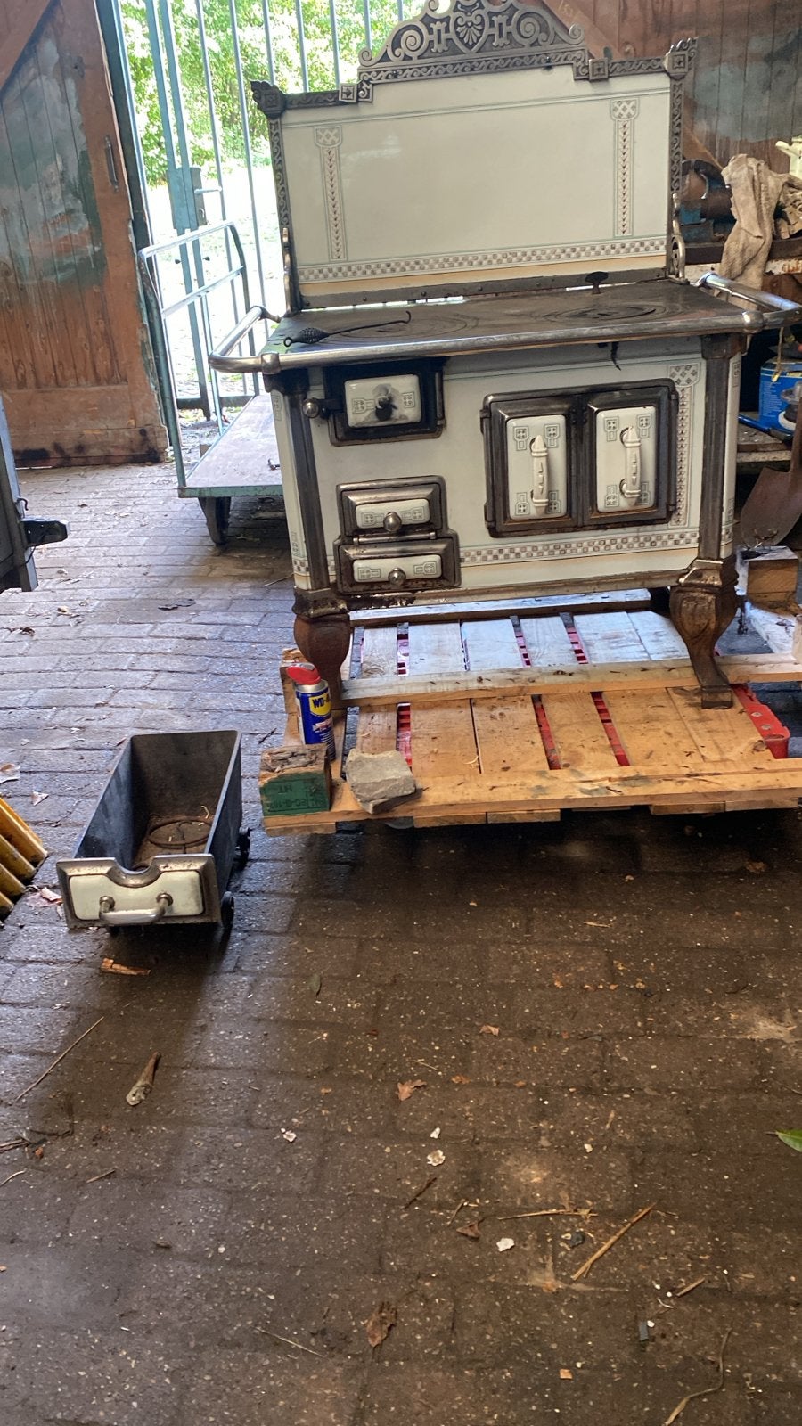 Antiek Hout/Kolen Kookfornuis met Oven, Ophalen, Gebruikt, Minder dan 85 cm, 60 cm of meer