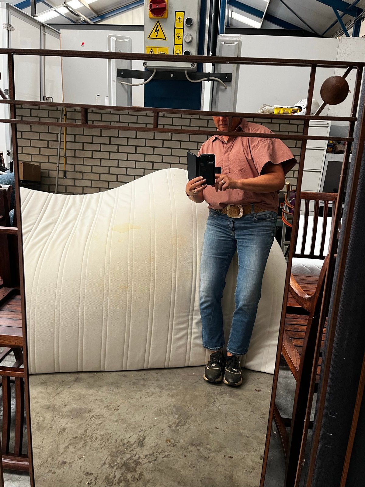 Grote spiegel met kapstok en hoedenplank, Huis en Inrichting, Woonaccessoires | Spiegels, Ophalen, Gebruikt, 75 tot 100 cm, 150 tot 200 cm