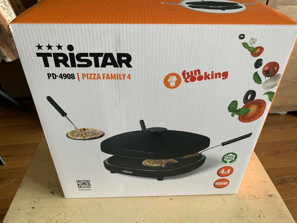 Tristar pizpza family, Witgoed en Apparatuur, Gourmetstellen, Ophalen, Nieuw, 4 t/m 7 personen