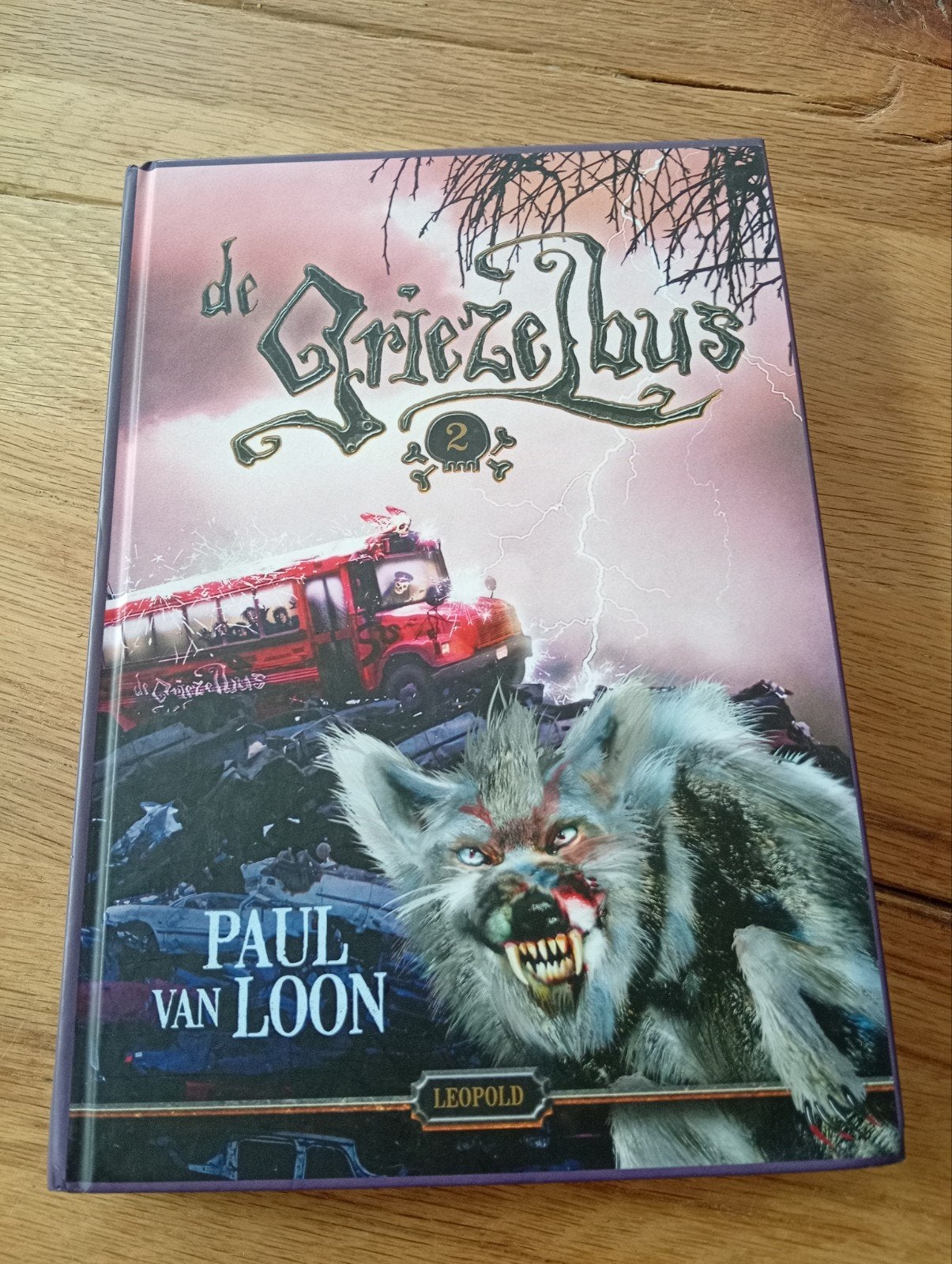 De Griezelbus 2 - Paul van Loon (Zo goed als nieuw), Boeken, Ophalen of Verzenden
