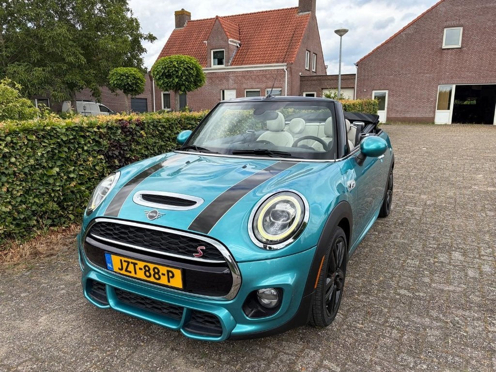 Mini 2.0 Cooper S Cabrio Chili 2019 JCW Pakket, Auto's, 1998 cc, 4 cilinders, Cabriolet, 4 stoelen