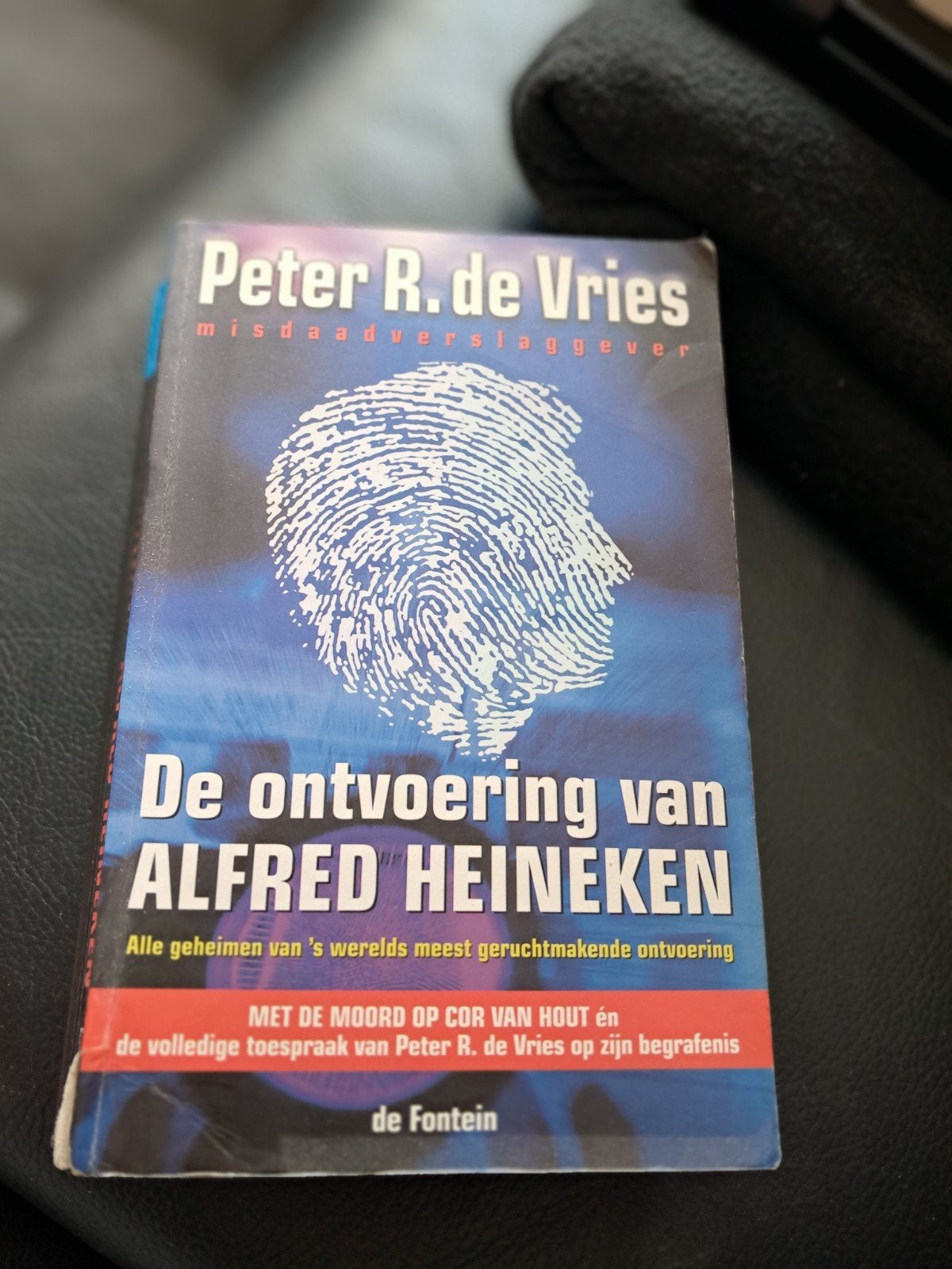 P.R. de Vries - De ontvoering van Alfred Heineken, Boeken, Ophalen of Verzenden, Zo goed als nieuw, P.R. de Vries