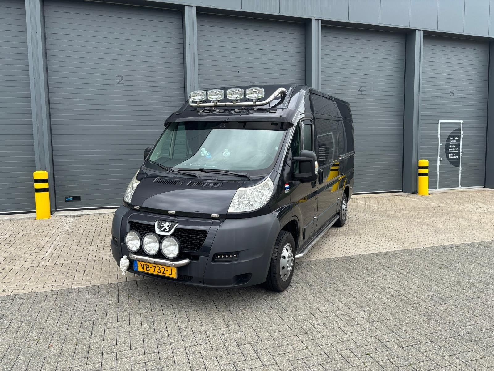 Peugeot Boxer GB 330 L3H2 HDI 130PK 2013, Auto's, Euro 5, Stof, 4 cilinders, Zwart