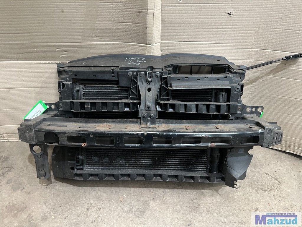 VW GOLF 6 1.4 TSI Voorfront front koelerpakket bumperbalk, Gebruikt, Volkswagen, Volkswagen AG, Berliner Ring 2
38440  Wolfsburg, DE