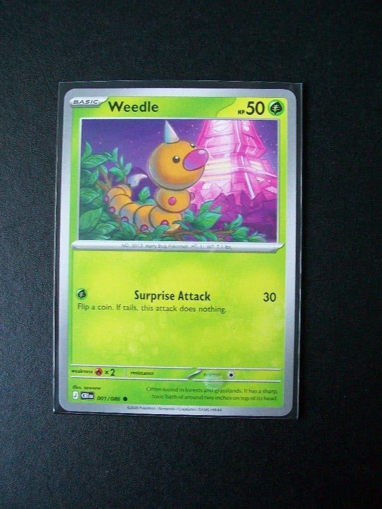 2689: Nieuwe Pokemon Kaart WEEDLE  HP 50 (001/086), Verzenden, Nieuw, Losse kaart