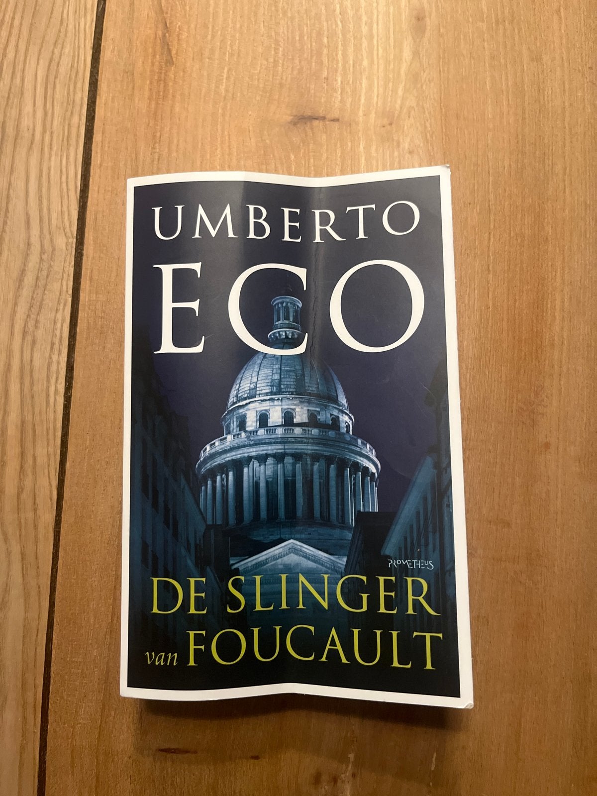 De Slinger van Foucault - Umberto Eco (Paperback), Ophalen of Verzenden, Gelezen