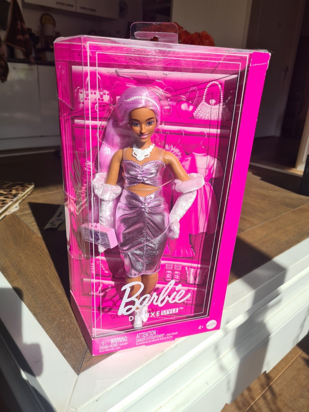 Barbie Deluxe Style Pop met Paars Haar - Nieuw in Doos, Ophalen of Verzenden, Nieuw, Barbie