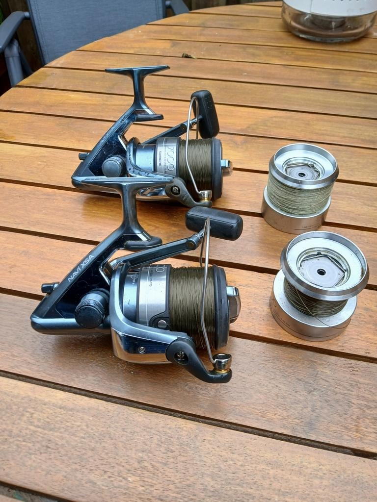 Shimano Navi XSA 7000 karpermolen met extra spoel en lijn, Watersport en Boten, Ophalen of Verzenden, Gebruikt, Molen