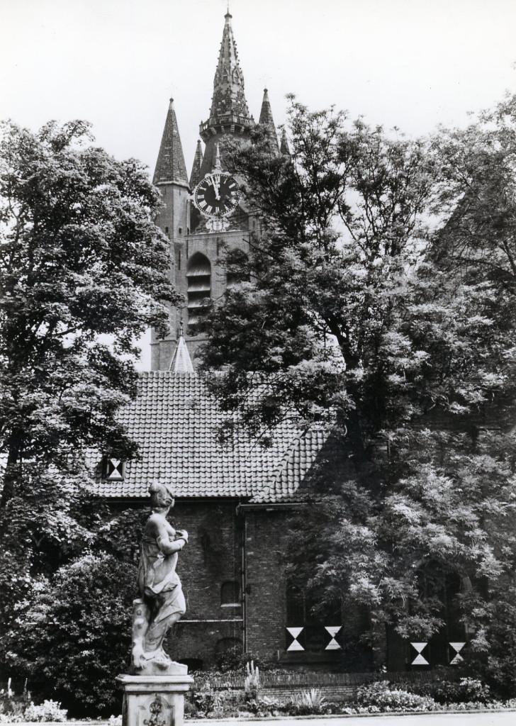 DELFT – Oude Kerk met Prinsenhof 1970 (DV006), Verzenden, 1960 tot 1980, Ongelopen, Zuid-Holland