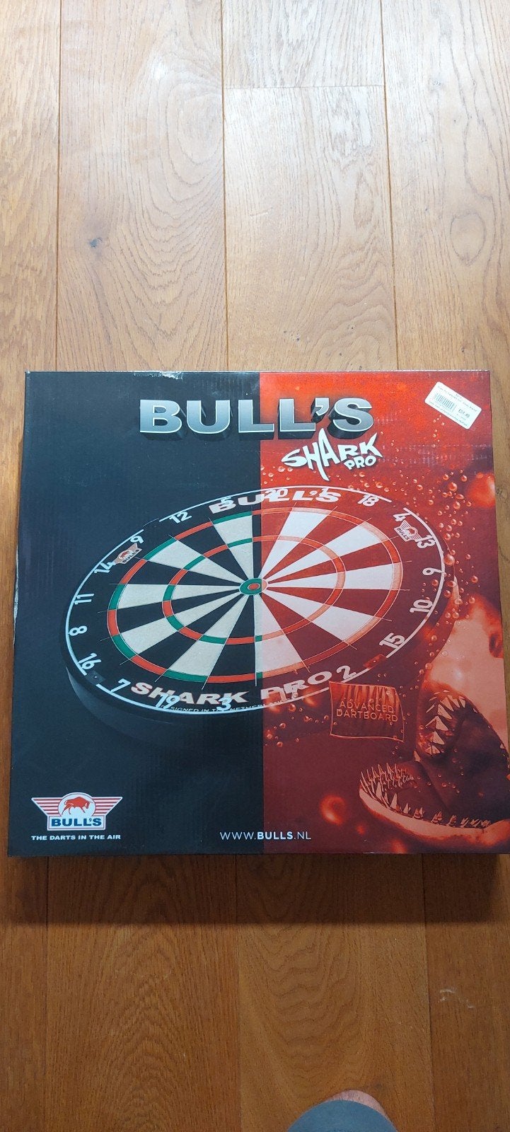 Bulls Shark Pro Dartbord - Nieuw in doos, Sport en Fitness, Darts, Ophalen of Verzenden