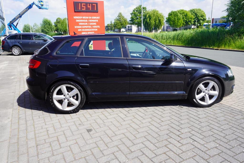 Audi A3 Sportback 1.4 TFSI S Edition; 2x S line, Euro 5, 125 pk, Gebruikt, Zwart
