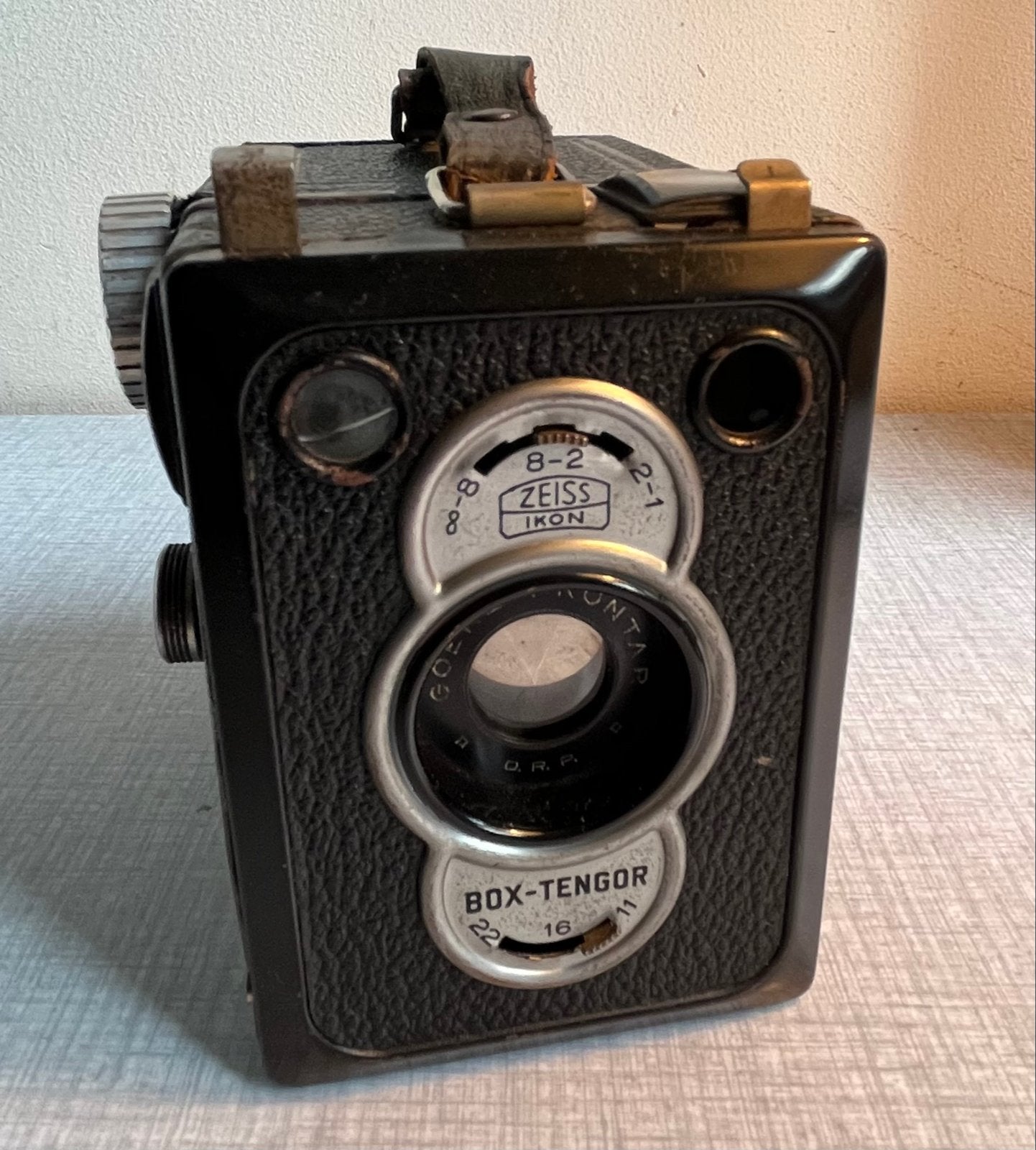 Antieke Zeiss Ikon Box-Tengor camera met draagtas, Verzenden, Gebruikt