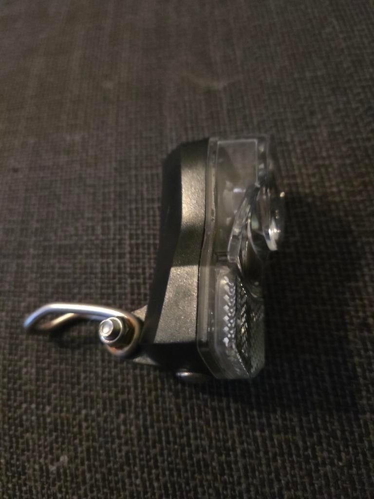 Fietslamp - Werkt prima, Gebruikt, Waterbestendig, Batterij, Voorlicht