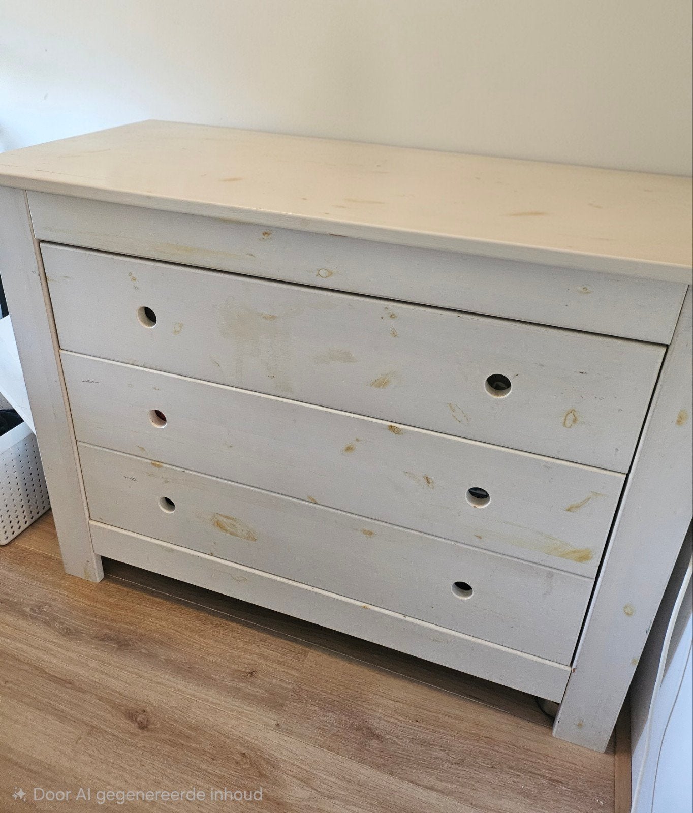 wit grenen commode met wandplank, Ophalen, Gebruikt, 50 tot 70 cm, 100 cm of meer