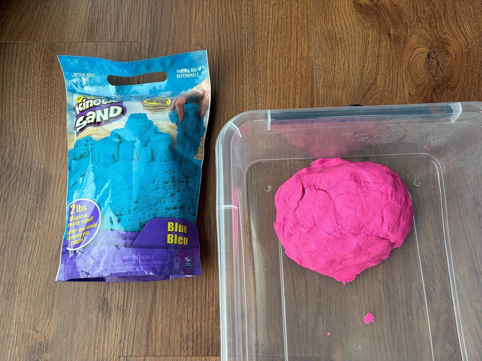 Kinetic Sand - Blauw en Roze Magisch Zand, Ophalen of Verzenden, Zo goed als nieuw, Knutselen