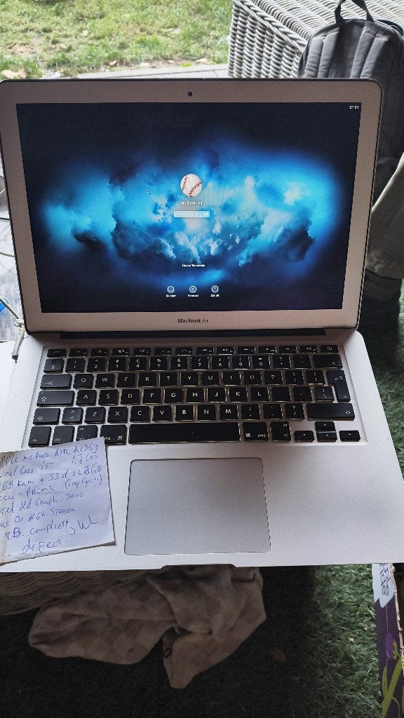 Macbook Air - toetsenbord defect + extra's, Computers en Software, Apple Macbooks, Gebruikt, 2 tot 3 Ghz, Qwerty, 13 inch