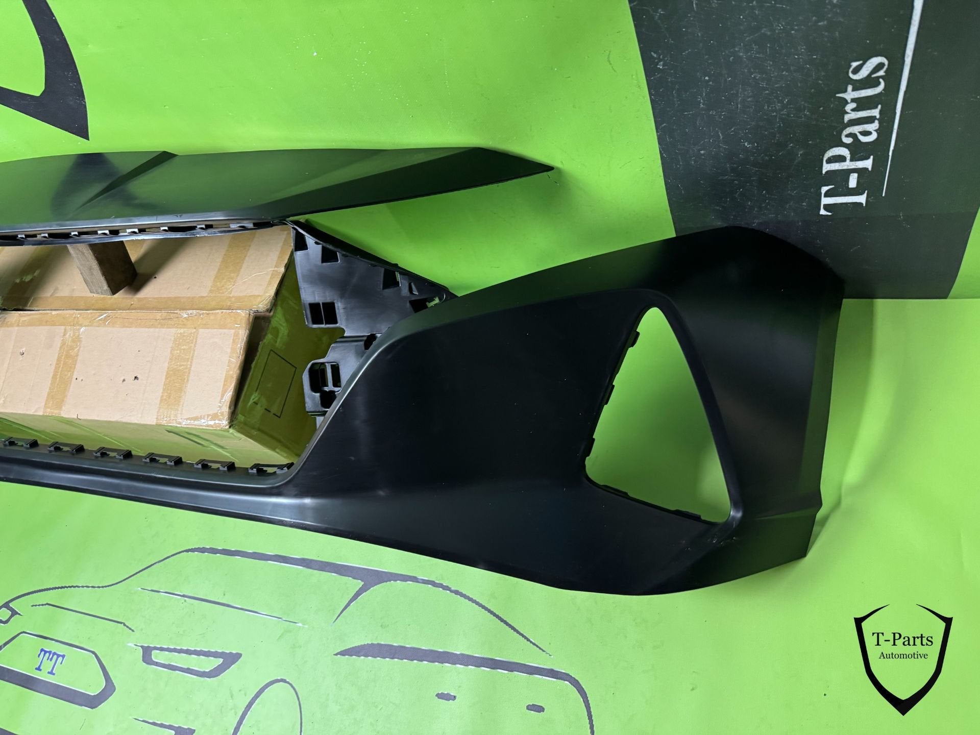 hyundai i20 voorbumper bumper 20+, Gebruikt, Heolleung-ro 12
06797  Seoul, Ophalen of Verzenden, Info@hyundai.com