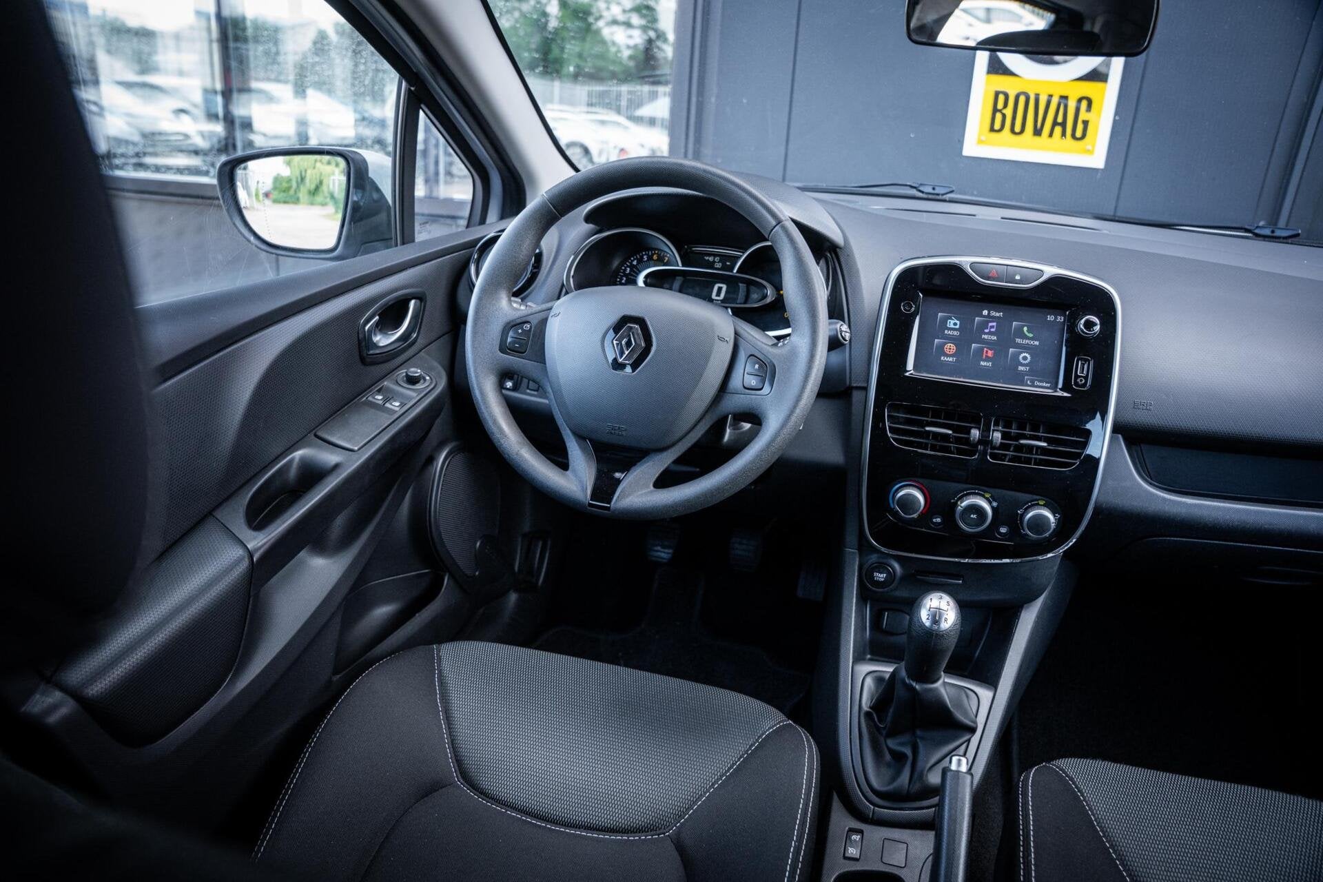 Renault Clio 0.9 TCe Dynamique*CRUISE*NAVIGATIE*AIRCO*, Met garantie (alle), Handgeschakeld, 90 pk, 909 kg