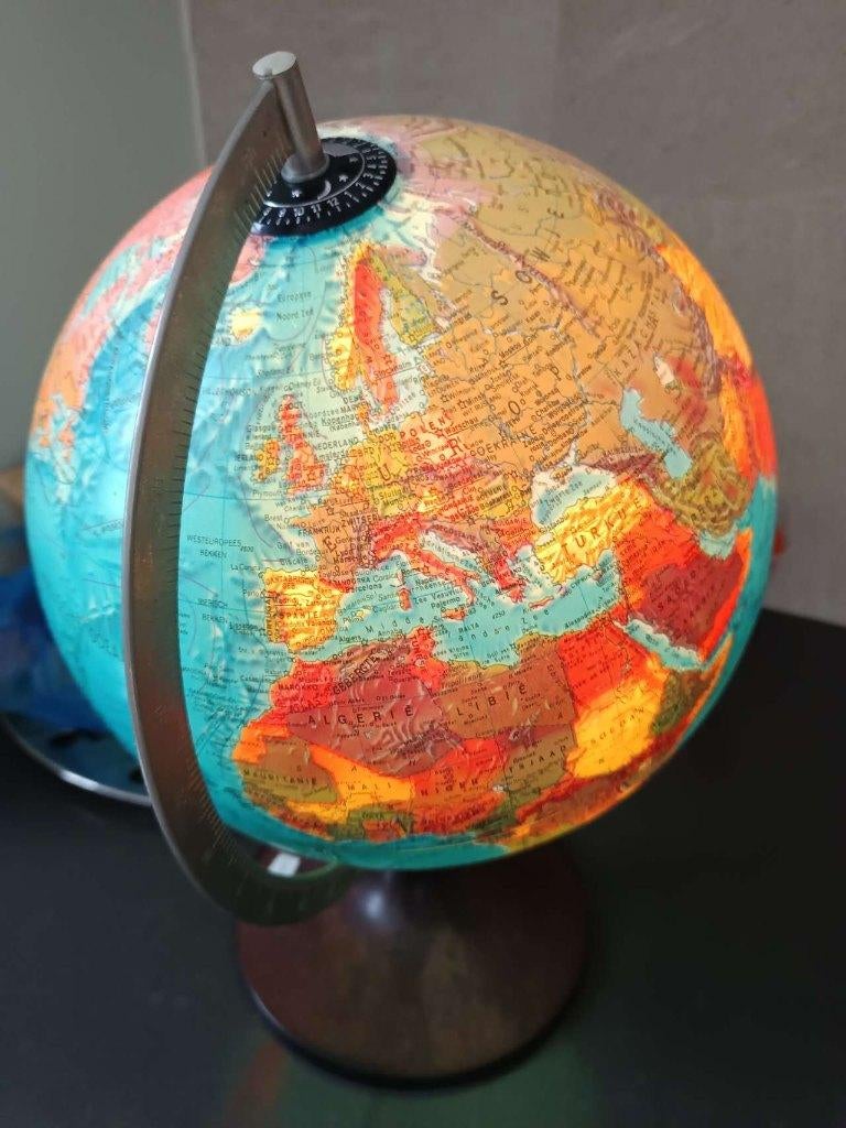 Vintage 1977 Scan Globe Deense Wereldbol verlichting 1977 #2, Ophalen of Verzenden, Verlicht, Zo goed als nieuw