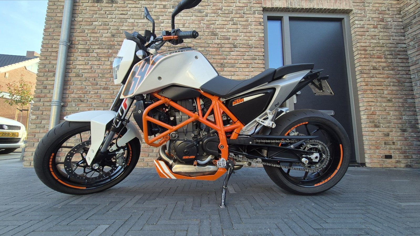 KTM 690 Duke - Krachtige Naked Bike, Motoren, Sportuitlaat, Motorrijbewijs A, Gebruikt, Particulier