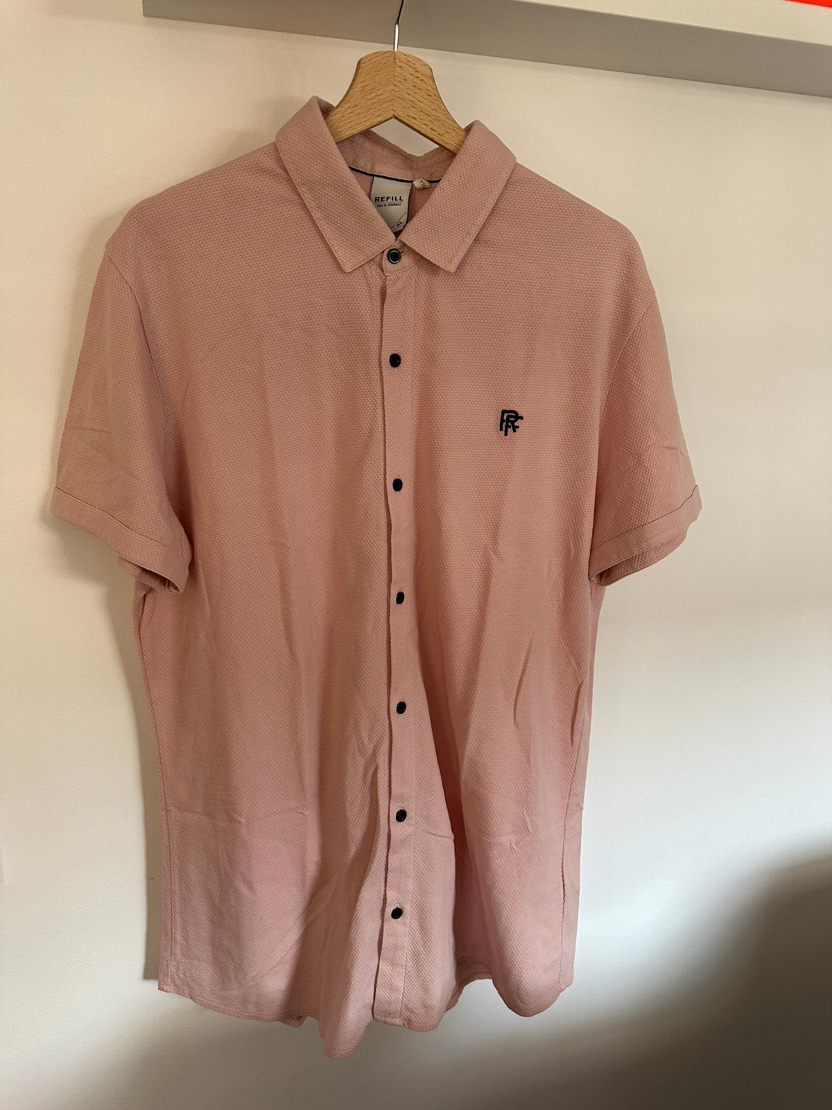 Roze polo van het merk Refill maat XL, Kleding | Heren, Polo's, Ophalen of Verzenden, Zo goed als nieuw, Maat 56/58 (XL), Roze