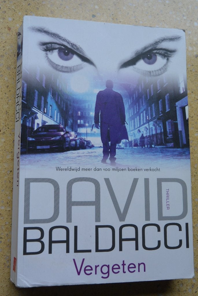 Vergeten David Baldacci Thriller, Gelezen, David Baldacci, Ophalen of Verzenden, Amerika