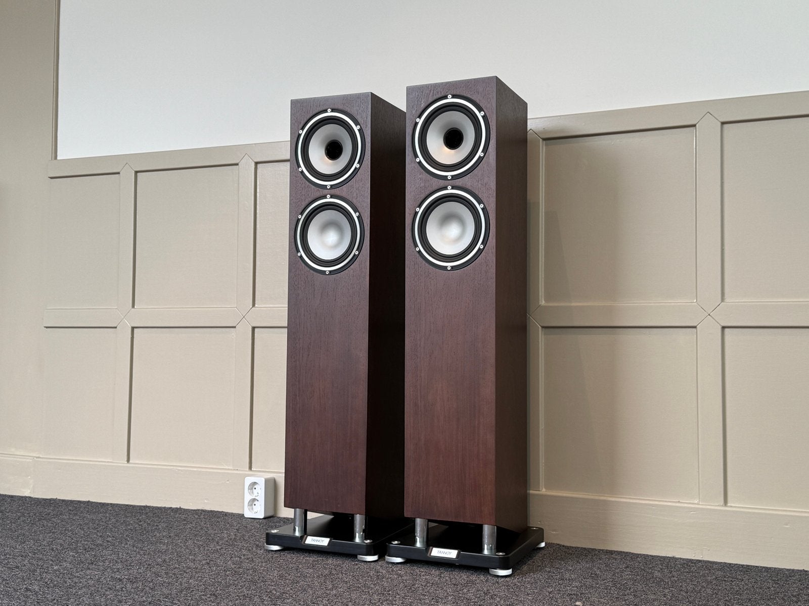 Tannoy Revolution XT6F, Stereo speakers, Ophalen of Verzenden, Zo goed als nieuw, /