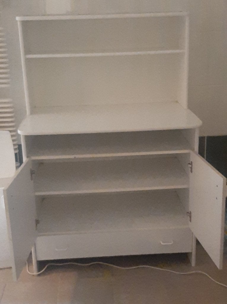 Gratis witte baby commode, Ophalen, Gebruikt, 50 tot 70 cm, 105 cm of meer
