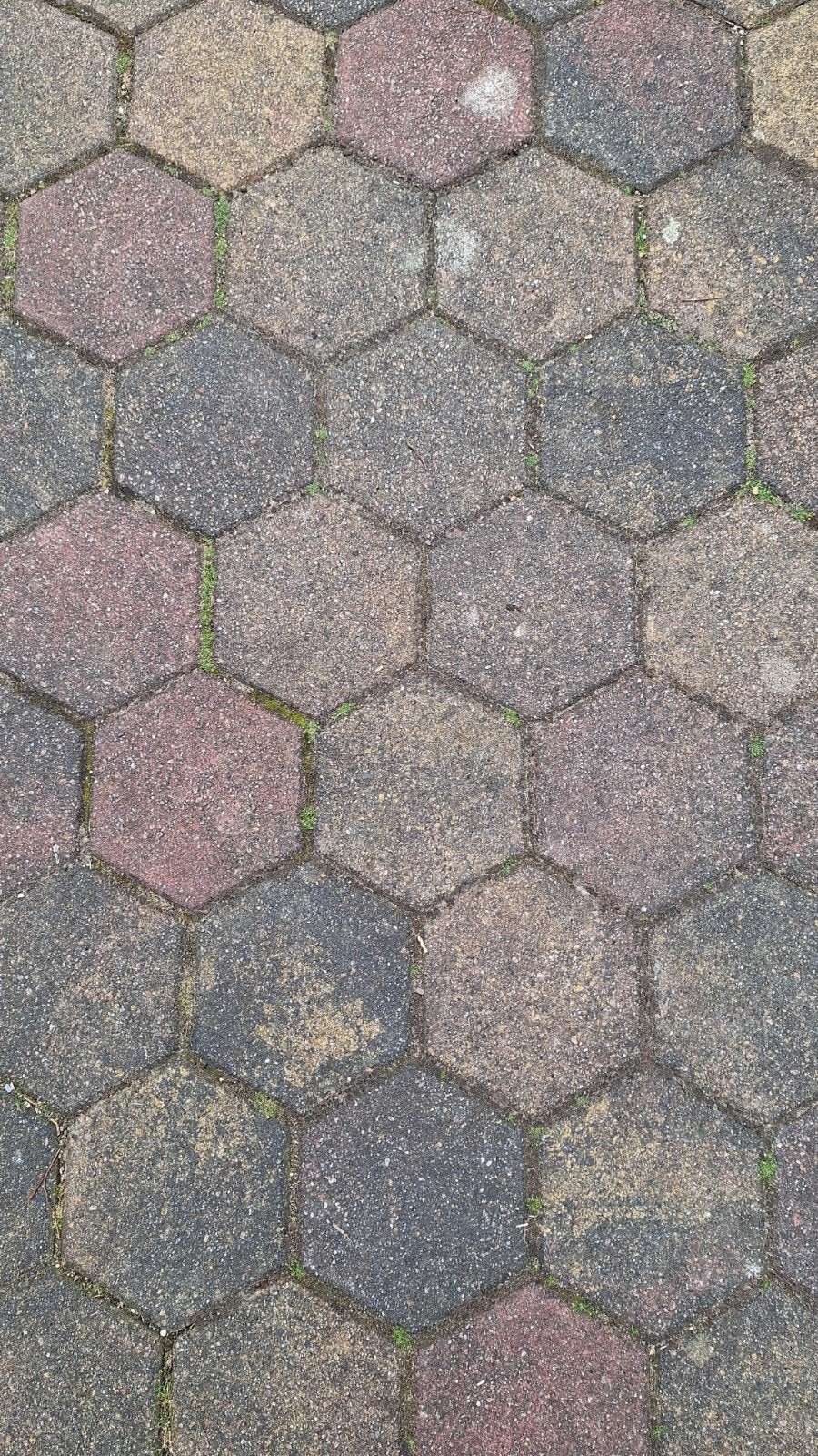 GRATIS op te halen. Zelf verwijderen. 15-18m2 Hexagon tegels, Ophalen, Gebruikt, Beton, Terrastegels