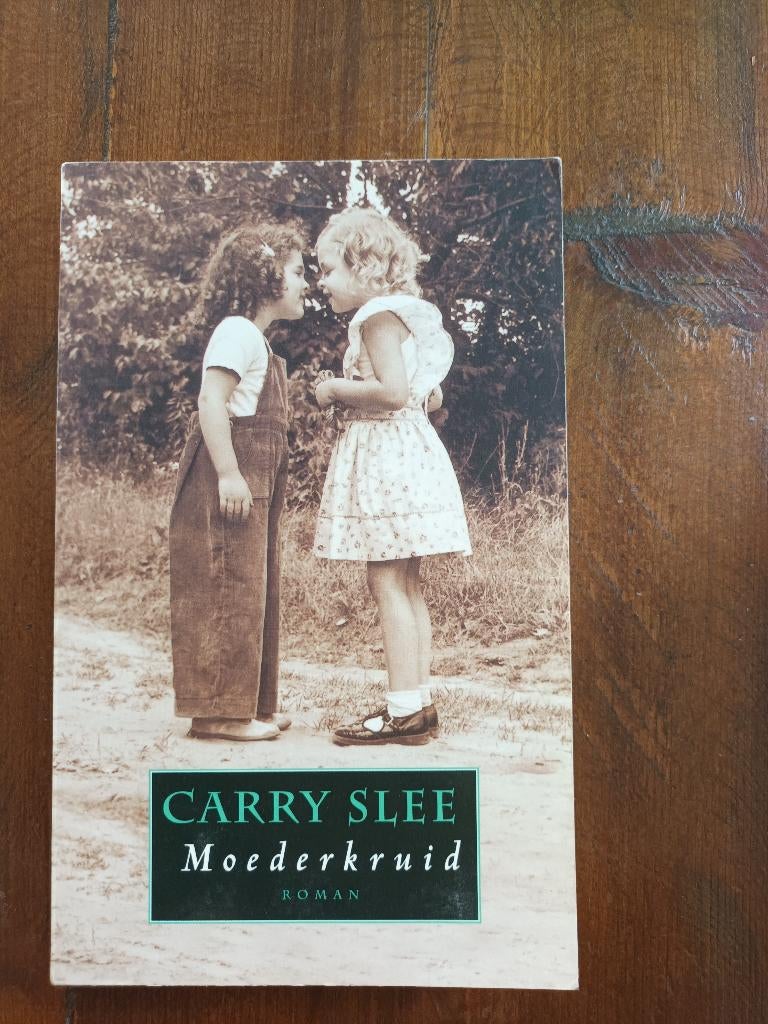 Moederkruid - Carry Slee, Boeken, Ophalen, Carry Slee, Zo goed als nieuw, Nederland